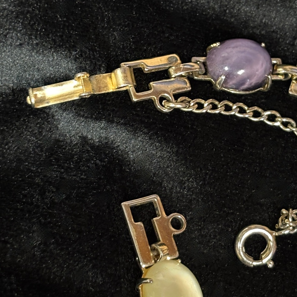 Pastel multi stone gold bracelet with security chain clasp 7" long - Picture 7 of 10